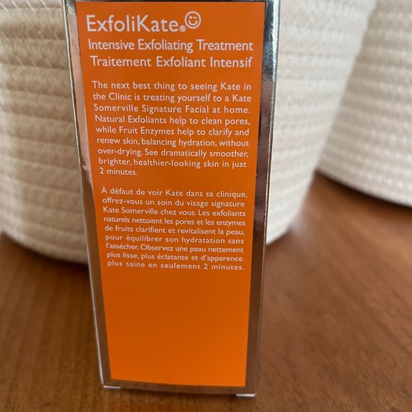 Kate Somerville ExfoliKate Intensive Exfoliating Treatment - Picture 8 of 8